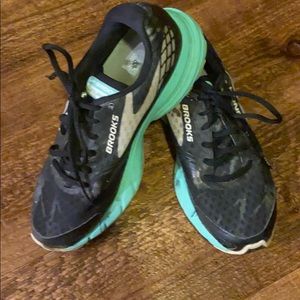 Brooks launch running shoes